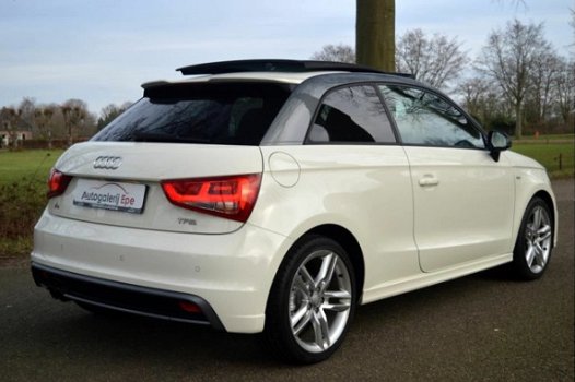 Audi A1 - 1.4 TFSI Automaat S-line Panorama Xenon Keyless - 1