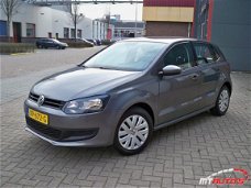 Volkswagen Polo - 1.4 Comfortline DSG