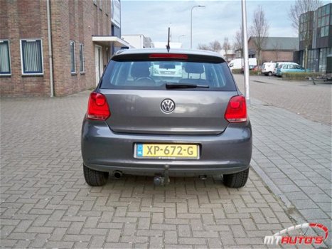 Volkswagen Polo - 1.4 Comfortline DSG - 1