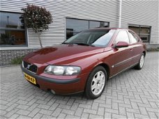 Volvo S60 - 2.4 Airco Leer Cruise Control Young timer