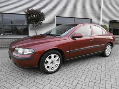 Volvo S60 - 2.4 Airco Leer Cruise Control Young timer - 1