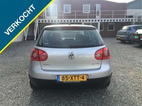 Volkswagen Golf - 1.6 FSI Stoelverwarming PDC - 1