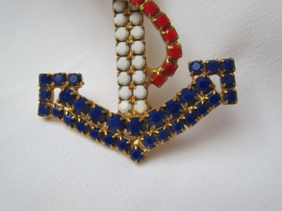 Broche goudkleurig anker met rood wit blauwe glas steentjes 5.0x3.5 cm. - Afbeelding 5