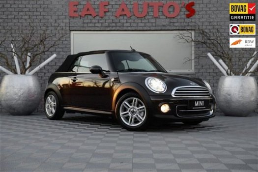 Mini Mini Cabrio - 1.6 Cooper Chili / Leder interieur / Xenon / PDC / Navigatie / Cruisecontrol - 1