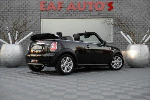 Mini Mini Cabrio - 1.6 Cooper Chili / Leder interieur / Xenon / PDC / Navigatie / Cruisecontrol - 1