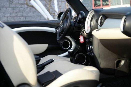 Mini Mini Cabrio - 1.6 Cooper Chili / Individual leder interieur / Navigatie / Xenon / Cruisecontrol - 1