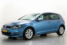 Volkswagen Golf - 1.6 TDI Highline BlueMotion Navigatie ParkAssist Climate Control 200x Vw-Audi-Seat