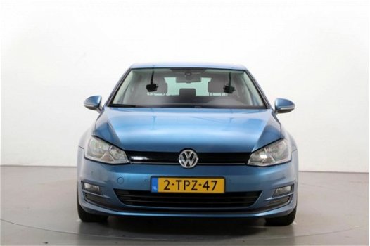 Volkswagen Golf - 1.6 TDI Highline BlueMotion Navigatie ParkAssist Climate Control 200x Vw-Audi-Seat - 1
