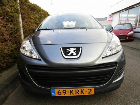 Peugeot 207 - 1.4 VTi X-line - 5-DEURS - 1e EIGENAAR - 1