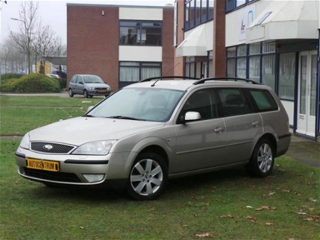 Ford Mondeo Wagon - 1.8-16V Futura ( INRUIL MOGELIJK ) - 1