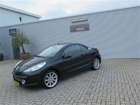 Peugeot 207 CC - 1.6 VTi (ROLAND CARROS) - 1