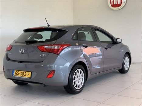 Hyundai i30 - 1.6 GDI i-Drive Cool Airco | 1.000, - Slooppremie - 1