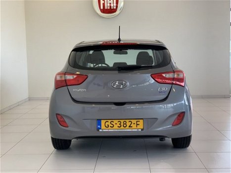 Hyundai i30 - 1.6 GDI i-Drive Cool Airco | 1.000, - Slooppremie - 1