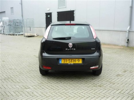 Fiat Punto Evo - 1.3 M-Jet Dynamic NLauto 5 Deurs Airco Dealer ond - 1