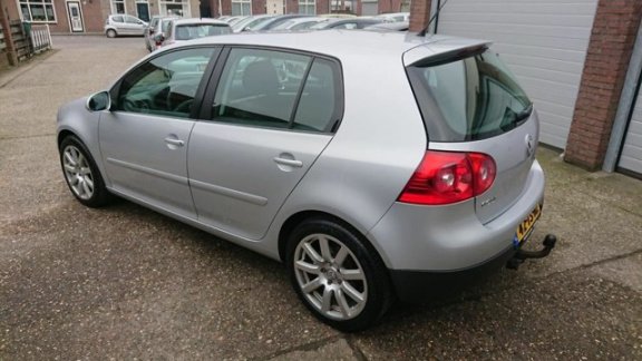 Volkswagen Golf - 1.6 FSI Turijn Nap, dealer onderhouden, 5 deurs - 1