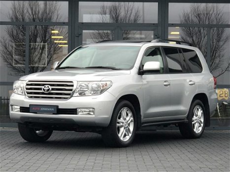 Toyota Land Cruiser V8 - 4.5 D-4D Executive 7p. Leder, Navi, Dak, Xenon, Stoelverwarming, ECC, CC, 2 - 1