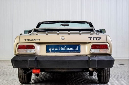 Triumph TR8 - Convertible - 1