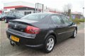 Peugeot 407 - 2.0 HDiF XR Pack bj04 ecc cruise - 1 - Thumbnail