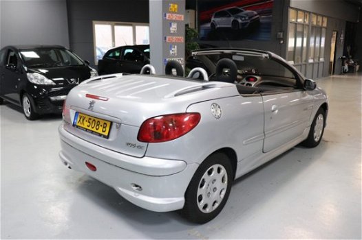 Peugeot 206 CC - 1.6-16V Quiksilver Airco Elek Pakket Vol Jaar Apk - 1