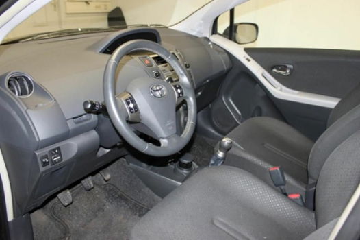 Toyota Yaris - 1.0 VVTi Cool GARANTIE AIRCO APK - 1