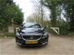 Volvo V40 - 2.0 D4 Summum Business ,190 pk , Vol leder, Dealer onderhouden, Zwart metalic, 1e Eig. N - 1 - Thumbnail