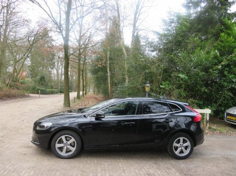 Volvo V40 - 2.0 D4 Summum Business ,190 pk , Vol leder, Dealer onderhouden, Zwart metalic, 1e Eig. N - 1