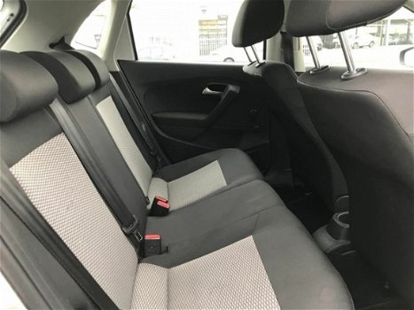 Volkswagen Polo - 1.2 5drs APK/AIRCO/ELEK.RAMEN 2E EIGENAAR - 1