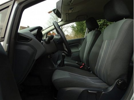 Ford Fiesta - 1.25 4-cyl Ghia 81PK+ 5-deurs / luxe pakket - 1