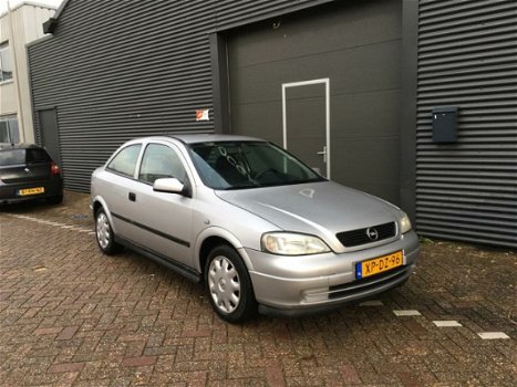 Opel Astra - 1.6 Sport - 1