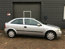 Opel Astra - 1.6 Sport