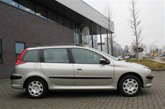 Peugeot 206 SW - 1.4 Air-line Airco - 1