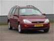 Ford Focus Wagon - 1.6-16V Ambiente Nieuwe Apk/Airco/Nap/RIJD GOED - 1 - Thumbnail