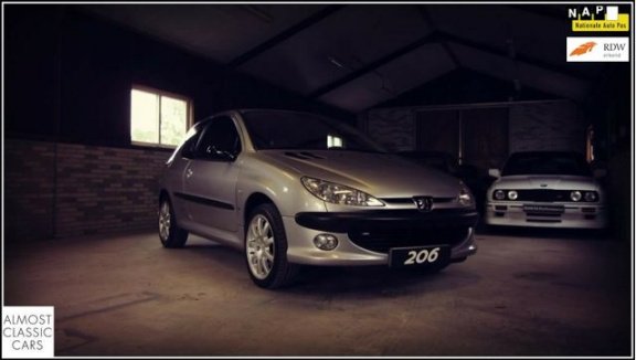 Peugeot 206 - 2.0-16V GTI - 93.000 km NAP - topstaat - 1