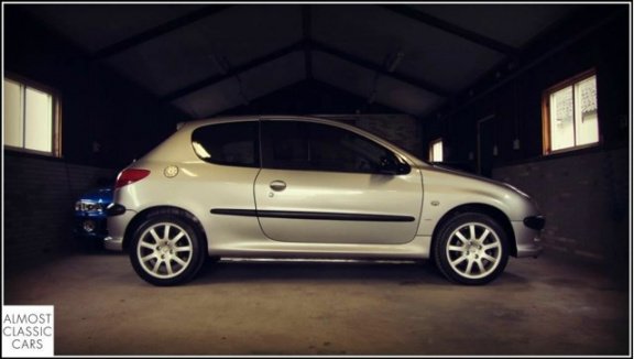 Peugeot 206 - 2.0-16V GTI - 93.000 km NAP - topstaat - 1