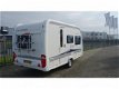 Hobby De Luxe 400 SF nette caravan - 3 - Thumbnail