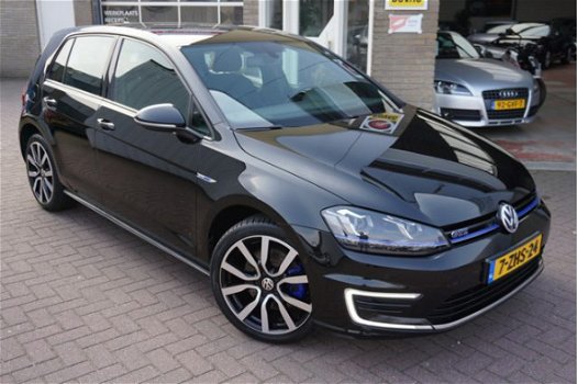 Volkswagen Golf - 1.4 165KW TSI GTE Aut - 1