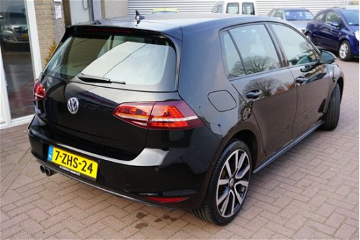 Volkswagen Golf - 1.4 165KW TSI GTE Aut - 1