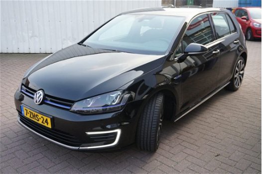 Volkswagen Golf - 1.4 165KW TSI GTE Aut - 1