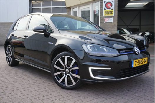 Volkswagen Golf - 1.4 165KW TSI GTE Aut - 1