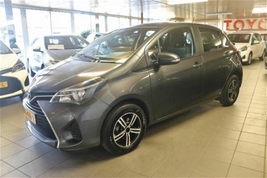 Toyota Yaris - 1.0 VVT-i Trend 5Drs, Navigatie, Airco, Parkeercamera, , L.M.velgen - 1