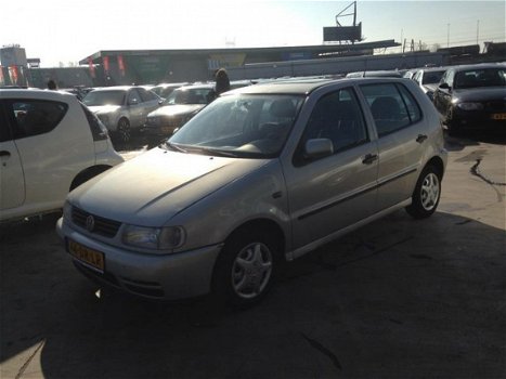 Volkswagen Polo - 1.4 - 1