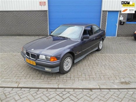 BMW 3-serie Coupé - 316i - 1