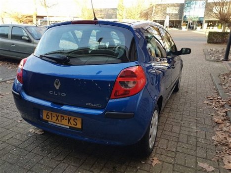 Renault Clio - 1.4-16V Bns Line, met nieuw apk - 1