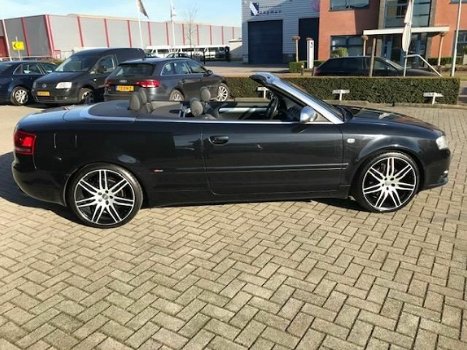 Audi A4 Cabriolet - 3.0 TDI S-LINE AUT/LEDER/19''LMV/ZR MOOI - 1