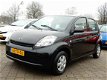 Daihatsu Sirion 2 - 1.0-12V Trend / 5 DEURS / ZUINIG - 1 - Thumbnail