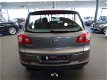 Volkswagen Tiguan - 1.4 TSI Comfort&Design 4Motion Cruise/Trekhaak/Navi - 1 - Thumbnail