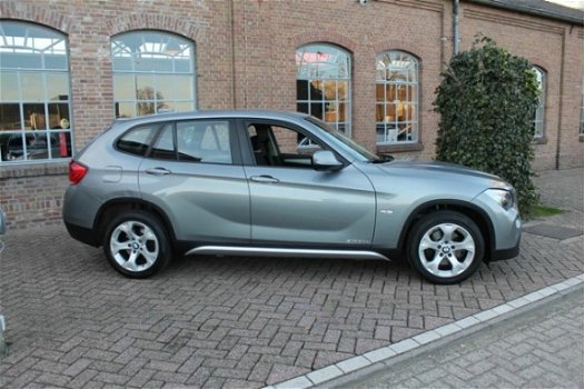 BMW X1 - 2.0D 177pk 2010 182.269km Navi ECC Org Nederlands - 1