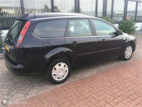 Ford Focus Wagon - Van 1.6 TDCI € 1750, - EX BTW 1.6 TDCI - 1