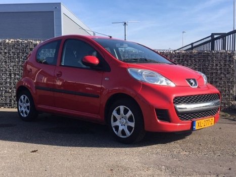 Peugeot 107 - 1.0-12V XS 5-deurs - 1