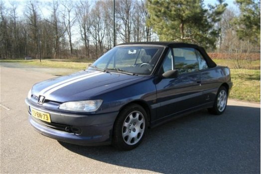 Peugeot 306 Cabriolet - 1.6 . met apk . airco - 1